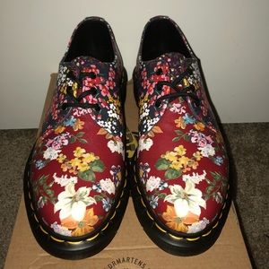 Floral Doc Martens🌸💐🌷